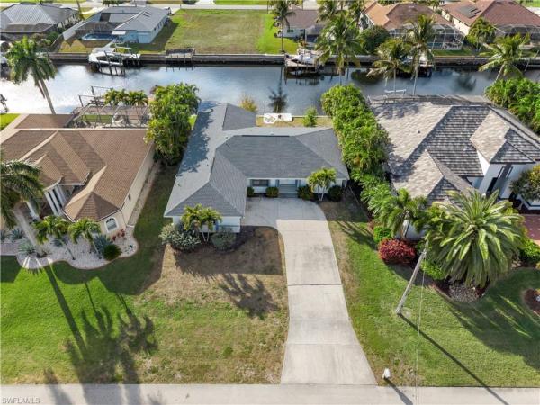 Cape Coral Residential, 2226 SE 19th Pl, Cape Coral, Florida 33990, image 1