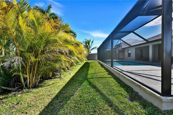 Cape Coral, 3613 1st St, Cape Coral, Florida 33993, image 1