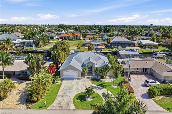 Cape Coral, 5267 Stratford Ct, Cape Coral, Florida 33904, image 1