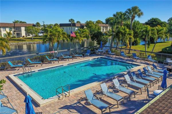 Central Park South, 9290 Lake Park Dr #201, Fort Myers, Florida 33919, image 3