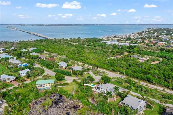 984 S Greenwood Ct, Sanibel, Florida 33957, image 1