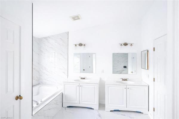 4504 Varsity Cir, Lehigh Acres, Florida 33971, image 1