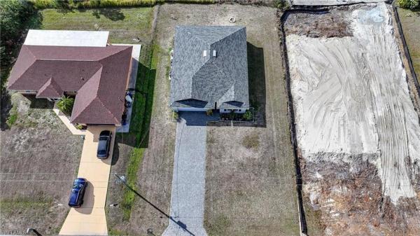 Greenbriar, 1923 Kester Ave, Lehigh Acres, Florida 33972, image 2