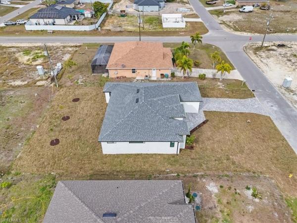 Cape Coral Residential, 1310 NE 7th Pl, Cape Coral, Florida 33909, image 3