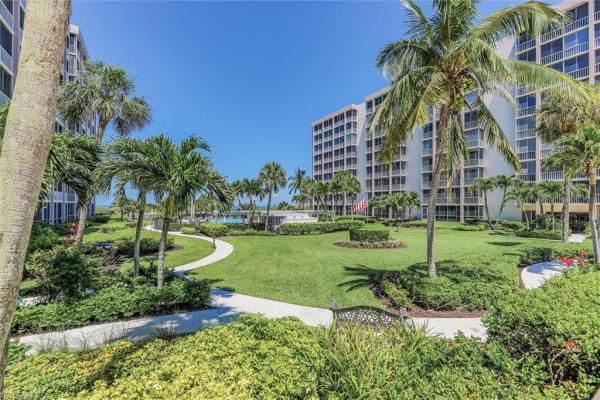 Creciente, 7146 Estero Blvd #817, Fort Myers Beach, Florida 33931, image 2