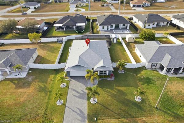 Cape Coral Residential, 214 24th Ter, Cape Coral, Florida 33909, image 2