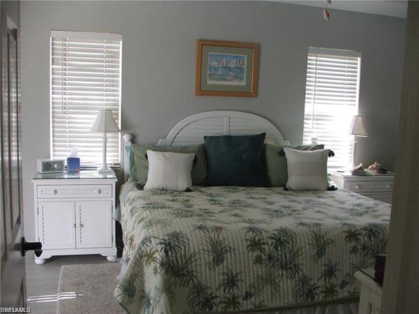 Cape Coral, 613 SE 21st St, Cape Coral, Florida 33990, image 1