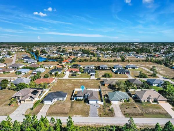 Cape Coral Residential, 4129 Andalusia Blvd, Cape Coral, Florida 33909, image 2