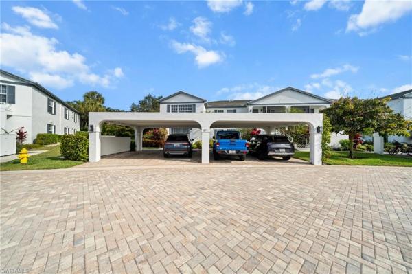 Laurel Oaks At Pelican Bay, 871 Tanbark Dr #101, Naples, Florida 34108, image 3