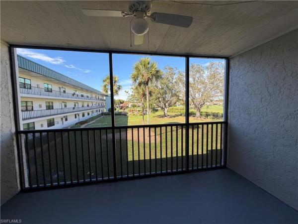 Carleton House, 1747 Pebble Beach Dr #207, Fort Myers, Florida 33907, image 3