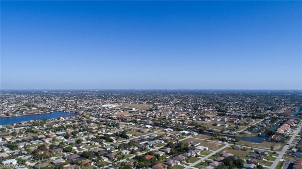 Moorings Of Cape Coral, 4622 12th Pl #224, Cape Coral, Florida 33914, image 3