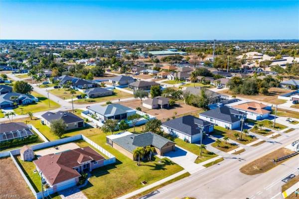 Cape Coral, 1826 Trafalgar Pkwy, Cape Coral, Florida 33991, image 2