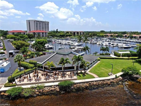 Riverside Yacht Club, 12793 Yacht Club Cir, Fort Myers, Florida 33919, image 1