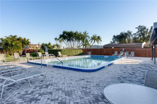 South Pointe Villas, 6300 Pointe Blvd #211, Fort Myers, Florida 33919, image 3
