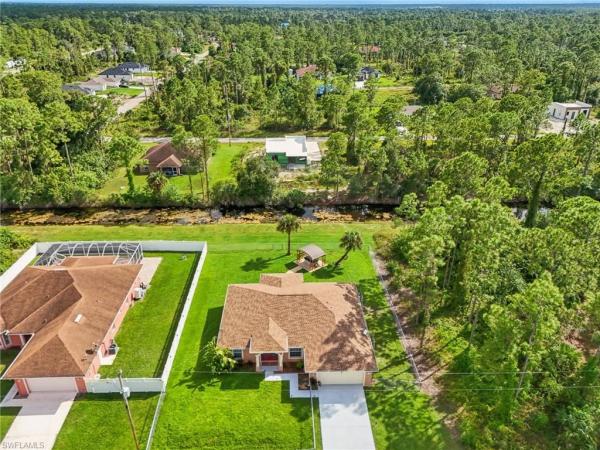 Lehigh Acres, 940 E Belmont St, Lehigh Acres, Florida 33974, image 2