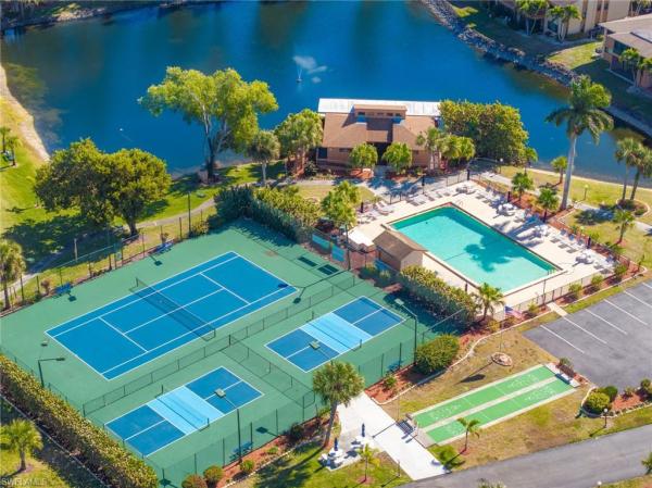 Royal Woods, 6486 Royal Woods Dr, Fort Myers, Florida 33908, image 2