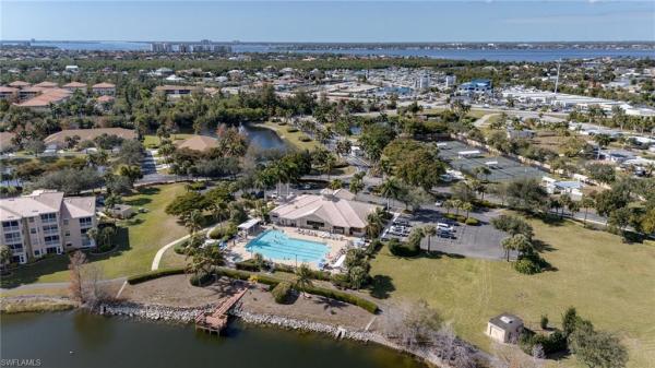 Heritage Cove 1, 14120 Grosse Pointe Ln, Fort Myers, Florida 33919, image 2