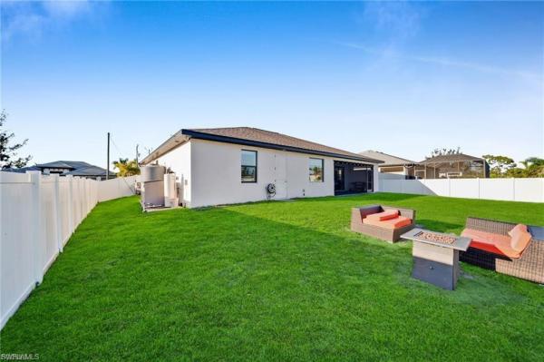 Cape Coral, 3246 NW 21st Ter, Cape Coral, Florida 33993, image 1