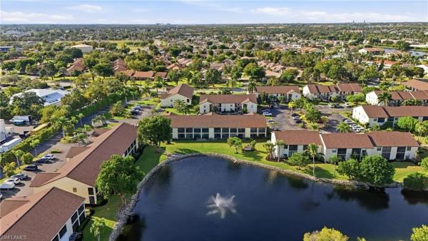 Central Park South, 9270 Lake Park Dr #201, Fort Myers, Florida 33919, image 2