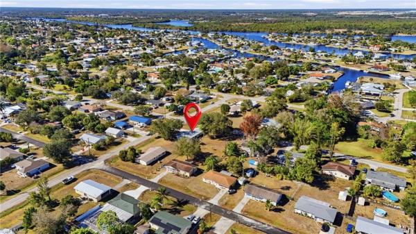 Fort Myers Shores, 2230 Poinciana Blvd, Fort Myers, Florida 33905, image 2
