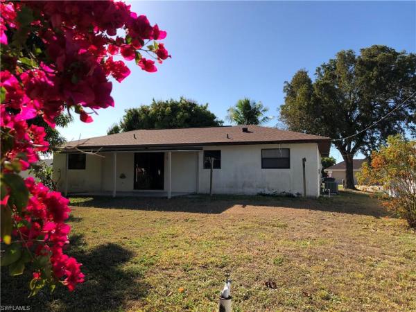 Cape Coral Residential, 211 SE 23rd St, Cape Coral, Florida 33990, image 2