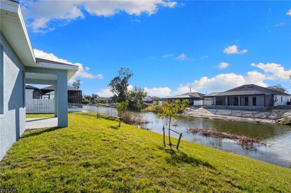Cape Coral, 1024 1st St, Cape Coral, Florida 33991, image 2
