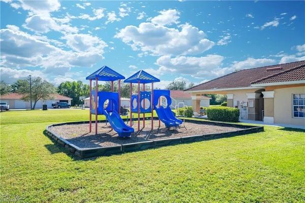The Villas At Venezia, 4160 Castilla Cir #103, Fort Myers, Florida 33916, image 3