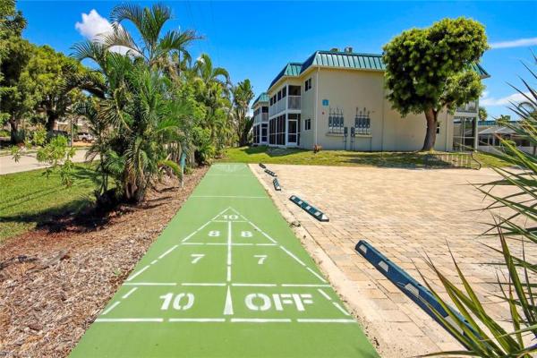 Sanibel Arms West, 827 Gulf Dr #E4, Sanibel, Florida 33957, image 3