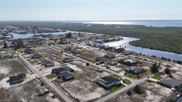 Cape Coral, 3517 46th Ave, Cape Coral, Florida 33993, image 1