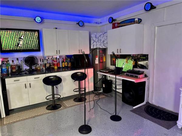 Cape Coral, 5603 SW 10th Ave, Cape Coral, Florida 33914, image 2