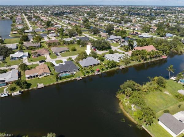 Cape Coral Residential, 209 SE 20th Ct, Cape Coral, Florida 33990, image 3