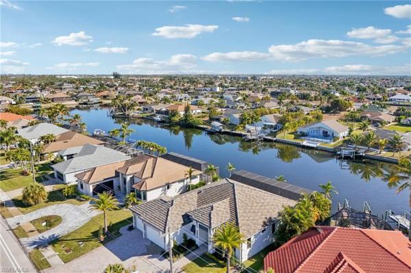 Cape Coral Residential, 4127 Oasis Blvd, Cape Coral, Florida 33914, image 2