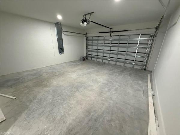 Cape Coral, 2012 NE 28th St, Cape Coral, Florida 33909, image 1