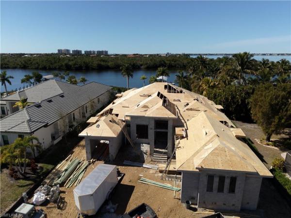 Town & River, 6901 Deep Lagoon Ln, Fort Myers, Florida 33919, image 1