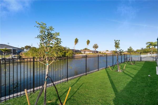 Cape Coral Residential, 1425 2nd St, Cape Coral, Florida 33909, image 2