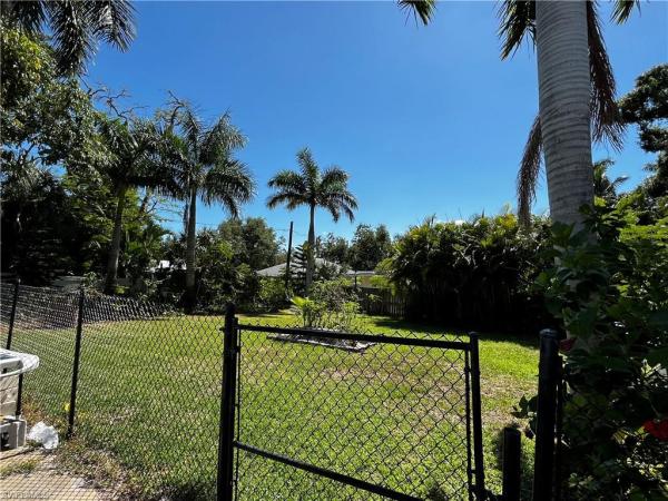 Riverside, 1248 Osceola Dr, Fort Myers, Florida 33901, image 1