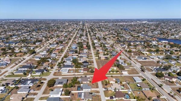 Cape Coral Residential, 2206 SE 8th Pl, Cape Coral, Florida 33990, image 2