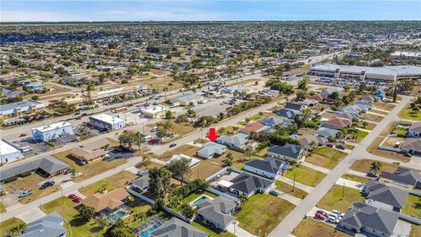 Cape Coral Residential, 2122 SW Santa Barbara Pl, Cape Coral, Florida 33991, image 3