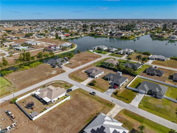 Cape Coral Residential, 1723 2nd Pl, Cape Coral, Florida 33909, image 3
