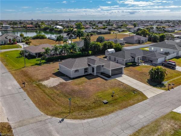 Cape Coral Residential, 1723 2nd Pl, Cape Coral, Florida 33909, image 2