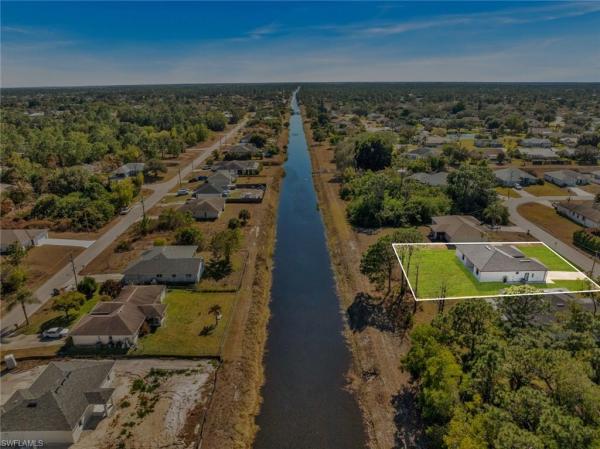 Lehigh Acres, 545 S Chalet Ave, Lehigh Acres, Florida 33974, image 1