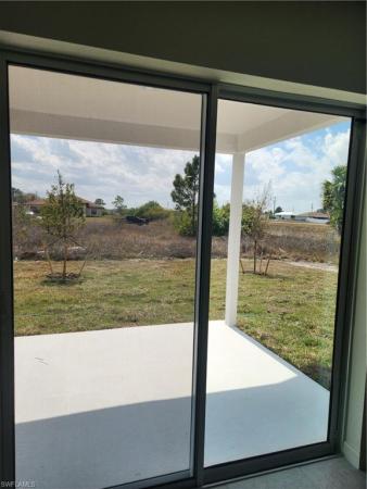 Lehigh Acres, 3019 SW 27th St, Lehigh Acres, Florida 33976, image 2