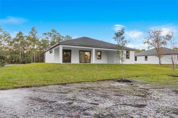 Lehigh Acres, 1014 Magnolia Ave, Lehigh Acres, Florida 33972, image 1