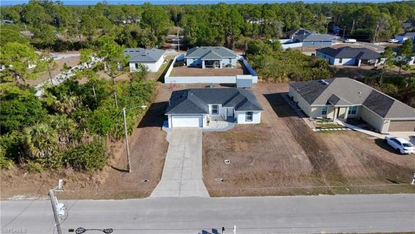 Lehigh Acres, 2616 W 27th St, Lehigh Acres, Florida 33971, image 3