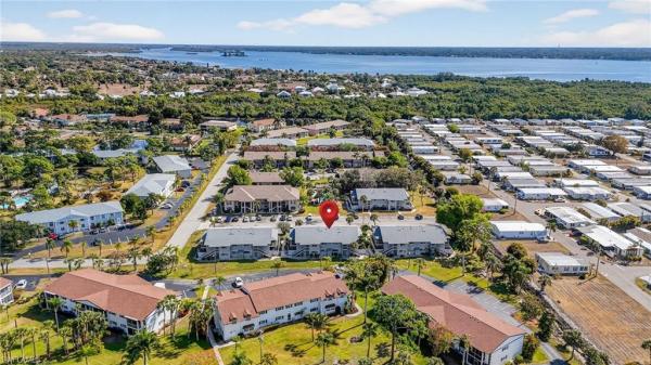 Foxmoor Village, 5755 Foxlake Dr #C, North Fort Myers, Florida 33917, image 2