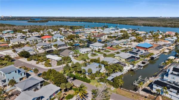 Shell Mound Park, 331 Washington Ct, Fort Myers Beach, Florida 33931, image 2