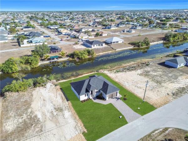 Cape Coral, 609 NE 11th Ter, Cape Coral, Florida 33909, image 1