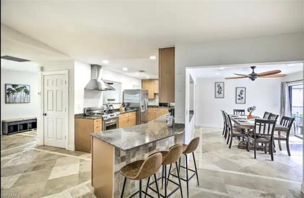 Cape Coral, 2806 38th Ter, Cape Coral, Florida 33914, image 3