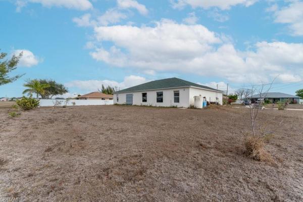 Cape Coral Residential, 1240 22nd Pl, Cape Coral, Florida 33993, image 3