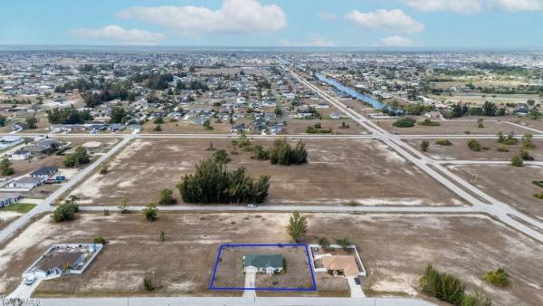 Cape Coral Residential, 1240 22nd Pl, Cape Coral, Florida 33993, image 1